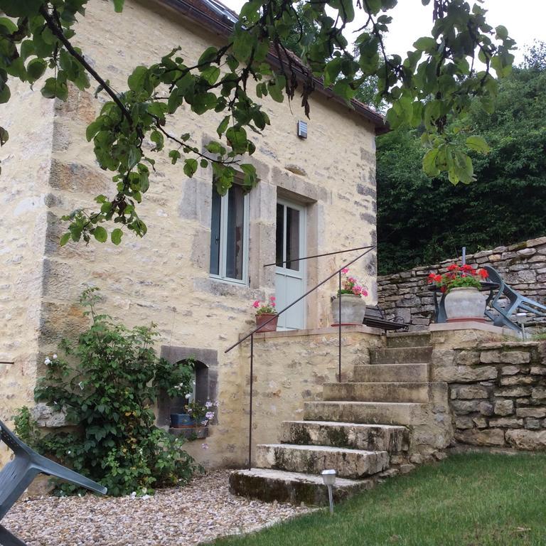 Villa Les Tanneries Flavigny-sur-Ozerain Exterior foto